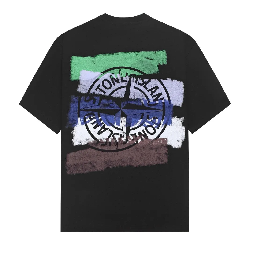 W675#P110💰 [Stone lsland/Stone Island summer new Rome, Milan, Florence city limited version printed pattern short-sleeved T-shirt] ⚠️[Original creation, high control of details] - Made of 260 grams of combed cotton, 32 count double yarn, soft and comfortable to the touch, sweat-absorbent and breathable. - Simple basic and versatile style, original single quality, the first choice for couples. - Made by a large factory, four needles and five threads on the shoulder, neat routing, high quality workmanship. -Same style for men and women, very versatile, one piece for everyone, details are clearly visible. Color: Black White Size: M L